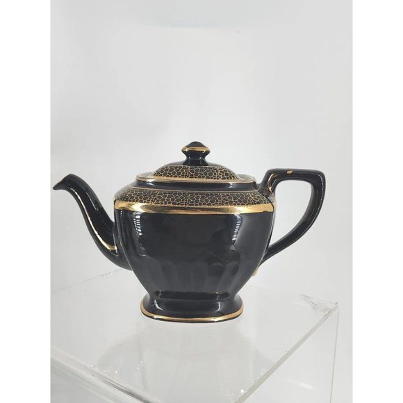 Vintage Kitchen Vintage Hall Teapot 6 Cup Hollywood Regency Black
